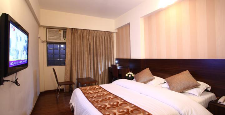 Hostel Mumbai By Maharana Inn Bombaim Exterior foto